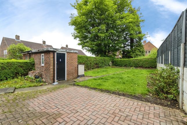2 bed property, in Eastwood Lane, £180,000