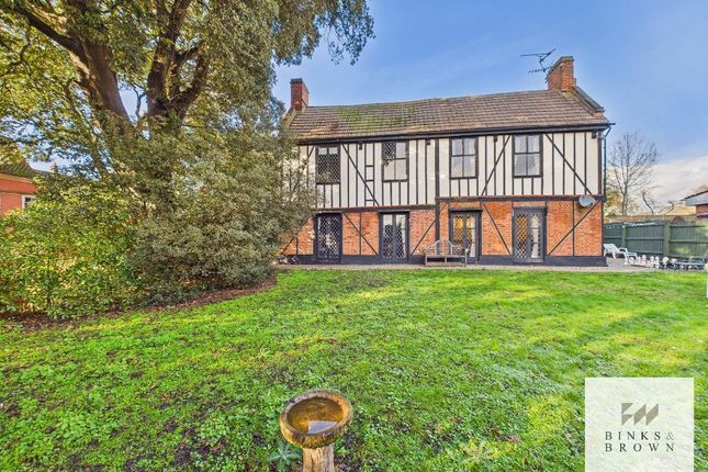 6 bed property, in South Hill, £950,000
