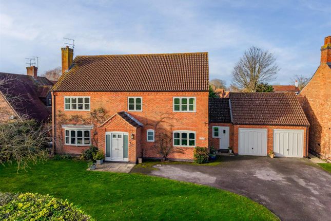 4 bed property, in Aslockton Road, £775,000