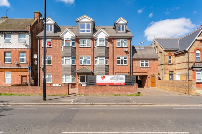 Studio, in Hanworth Road, £3,000,000