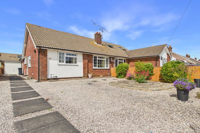 2 bed property, in Hurley Road, £375,000