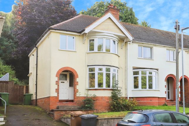 3 bed property, in Broadwaters Drive, £185,000