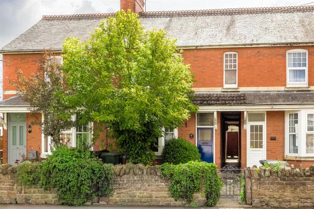 3 bed property, in Wellingborough Road, £200,000