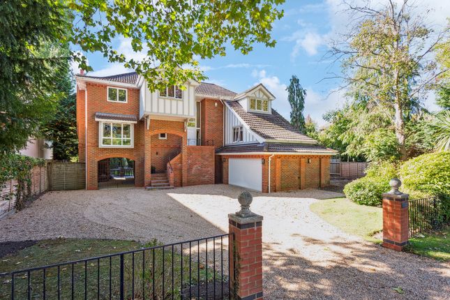 5 bed property, in Woodhurst Road, £1,500,000