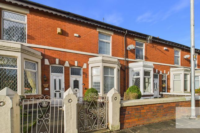 3 bed property, in Walmersley Road, £200,000