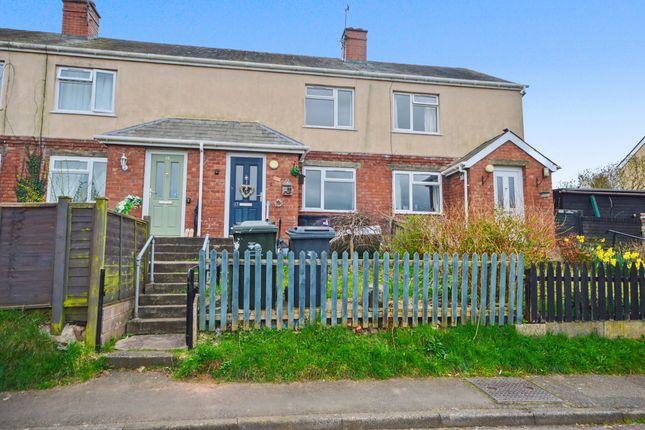 2 bed property, in The Crescent, £155,000