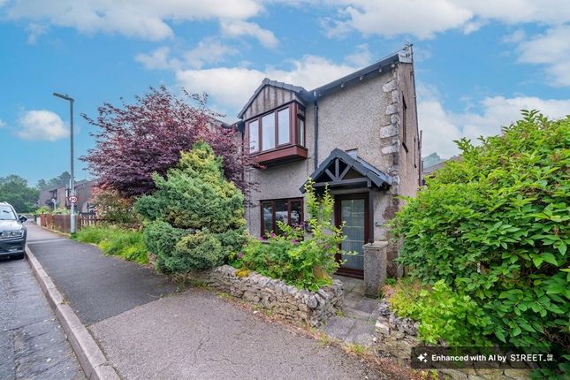 2 bed property, in Helmside Road, £200,000