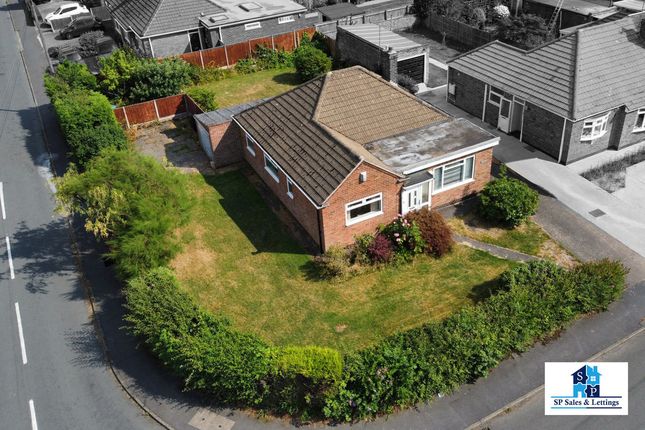 3 bed property, in Peterfield Road, £260,000
