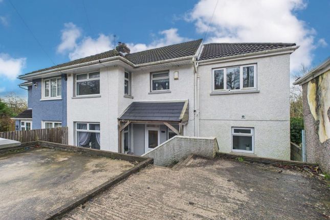 4 bed property, in Derllwyn Road, £264,500
