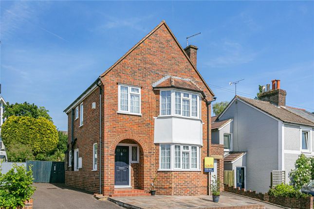 3 bed property, in Priory Road, £725,000