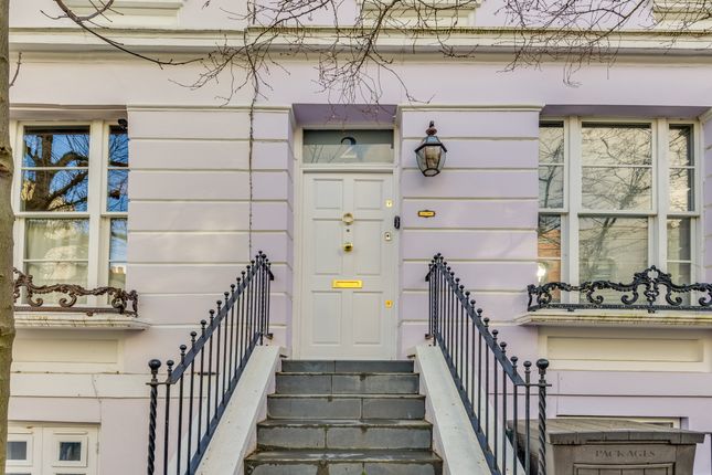 3 bed property, in Modbury Gardens, £1,750,000