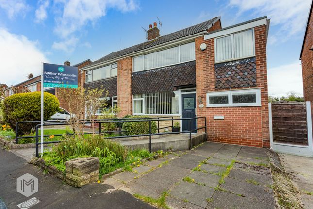 4 bed property, in Brook Drive, £280,000