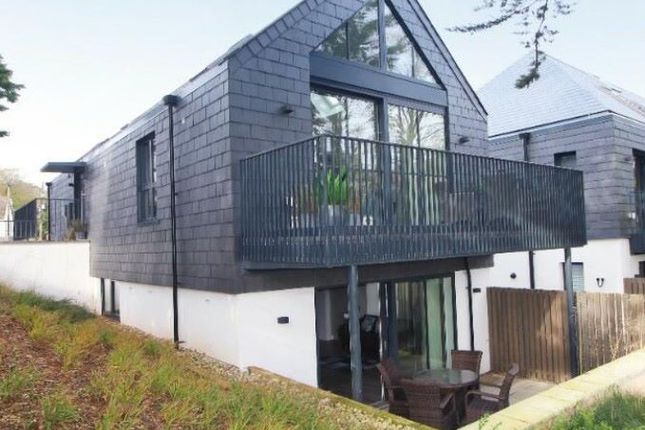 2 bed property, in The Knot Barn, £475,000