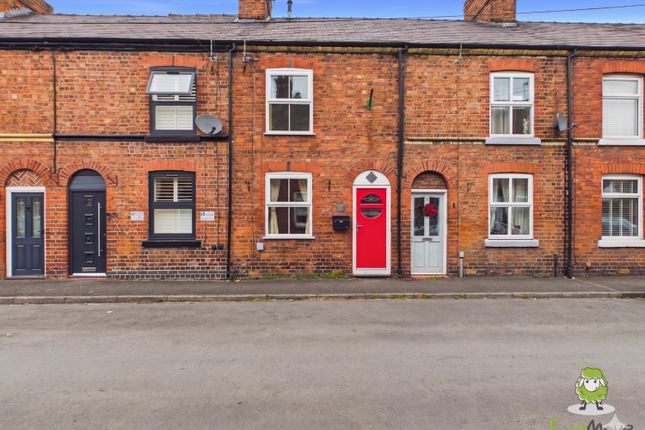 2 bed property, in 10 Orchard Street, £170,000