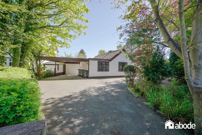 4 bed property, in Brows Lane, £695,000