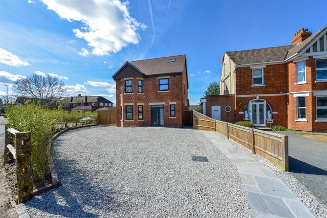 4 bed property, in Loose Road, £700,000