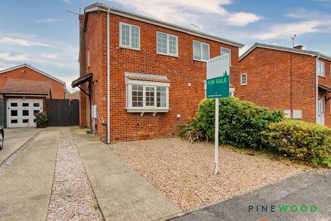 2 bed property, in Fabric View, £160,000