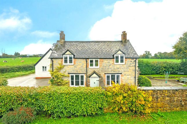 4 bed property, in Cad Road, £575,000