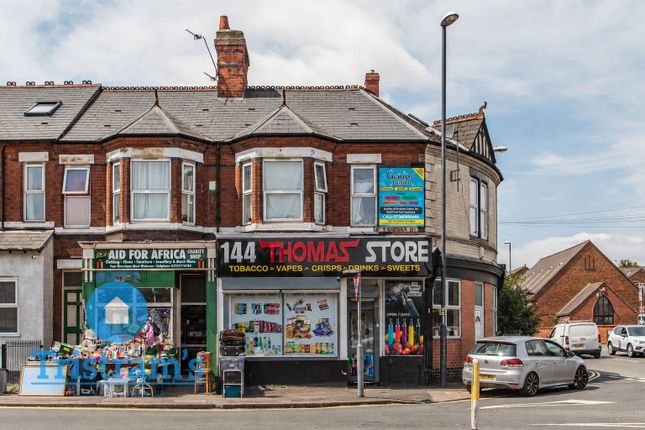 4 bed property, in St. Thomas Road, £300,000