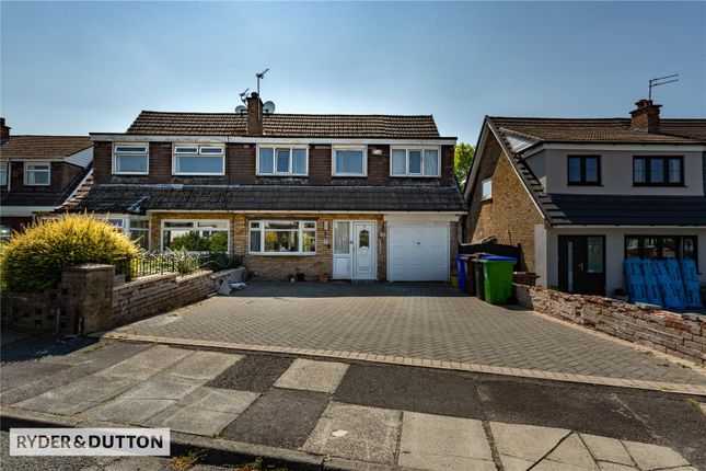 4 bed property, in Boarshaw Crescent, £315,000