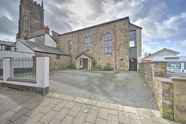 3 bed property, in 3 Langmead House, £120,000