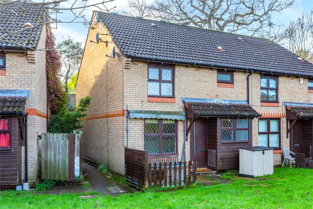 1 bed property, in Rowhurst Avenue, £228,000