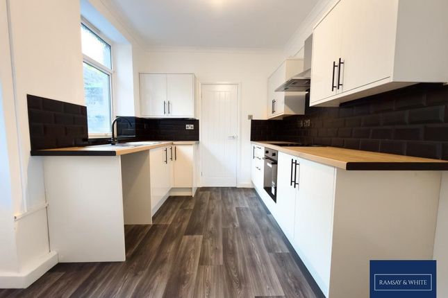 4 bed property, in Main Road, £194,950