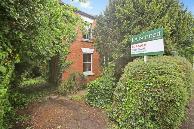 3 bed property, in Stratford Road, £500,000
