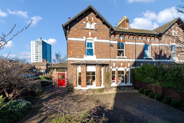 7 bed property, in Great Georges Road, £695,000