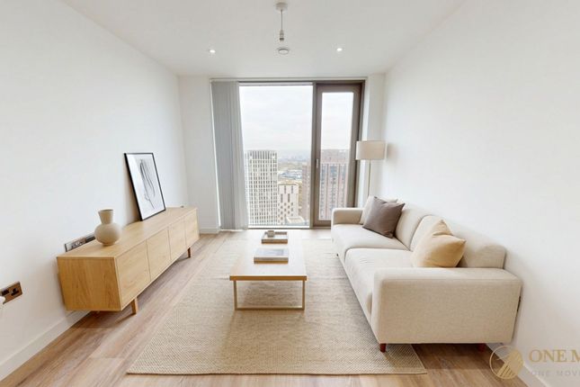 1 bed property, in Store Street, £235,000