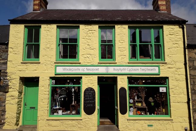 2 bed property, in Wholefoods Of Newport, £550,000