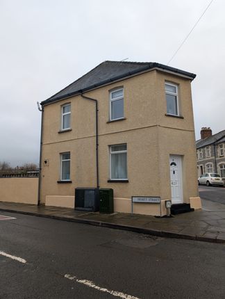 2 bed property, in Coronation Street, £145,000