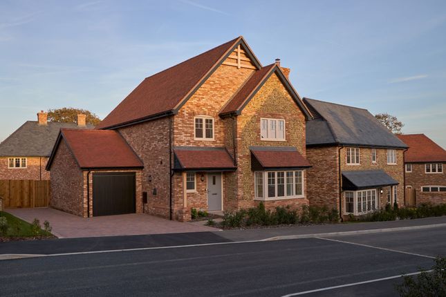 4 bed property, in Ford Road, £899,600