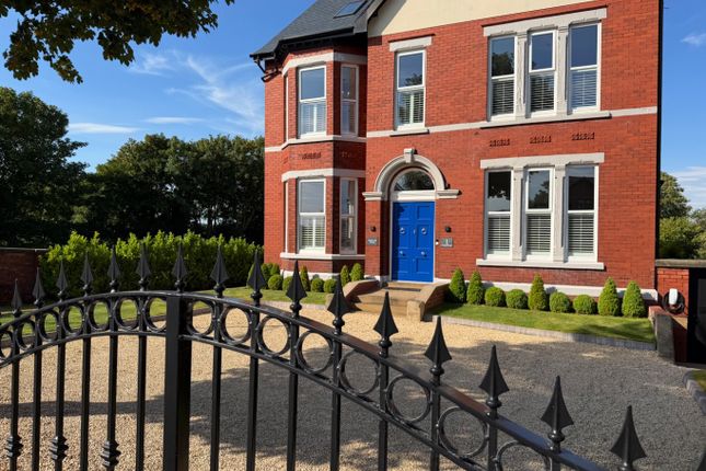 5 bed property, in Weld Road, £1,150,000