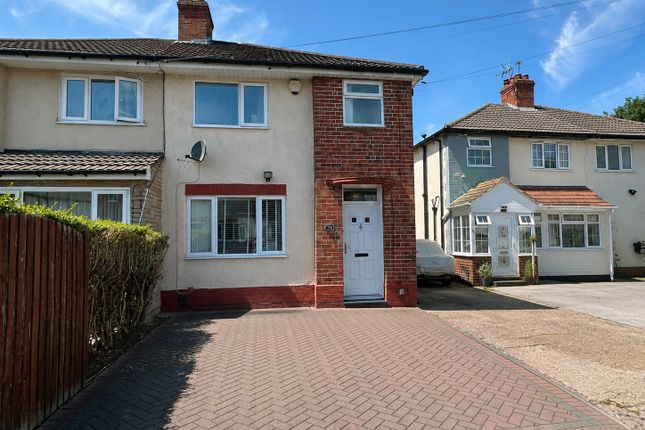 3 bed property, in Crathorne Avenue, £215,000