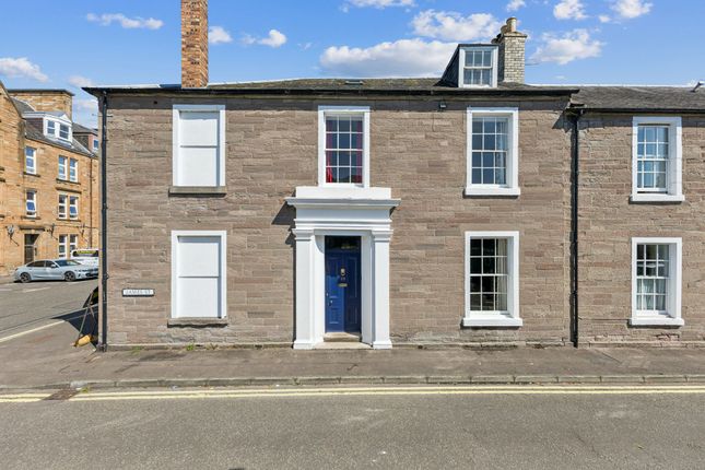 4 bed property, in James Street, £270,000