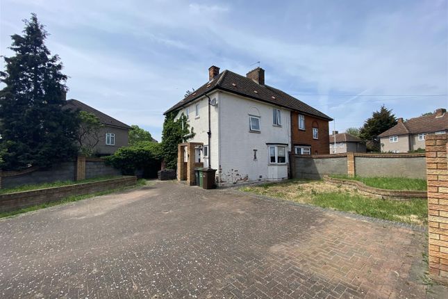 3 bed property, in Burnside Road, £450,000