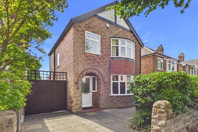 3 bed property, in Fisher Avenue, £300,000