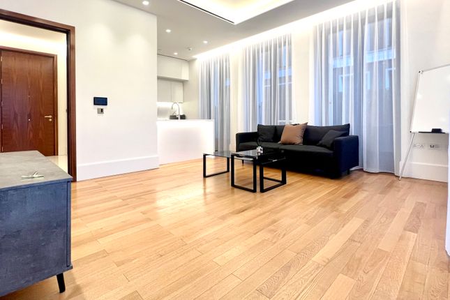 1 bed property, in Lancer Square, £1,390,000