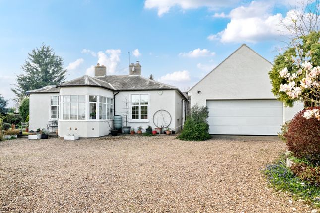 3 bed property, in Belton Lane, £425,000