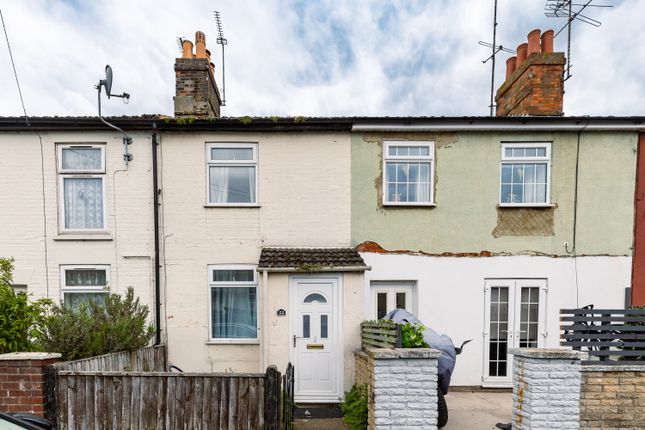 1 bed property, in Exmouth Road, £80,000