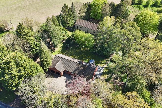 4 bed property, in Fen Road, £750,000