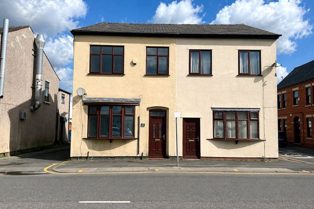 3 bed property, in Chapel Street, £170,000