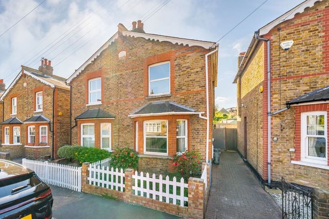 3 bed property, in Beaconsfield Road, £650,000