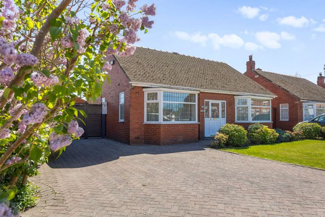 3 bed property, in Newton Road, £350,000