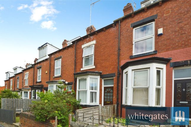 4 bed property, in St. Lukes Crescent, £165,000