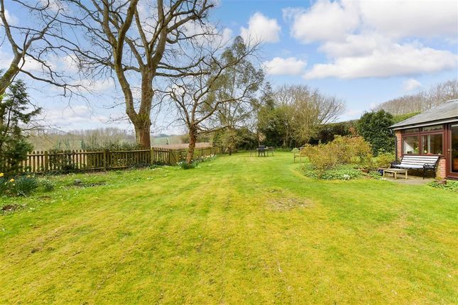 4 bed property, in Seven Mile Lane, £750,000
