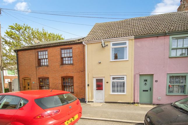 1 bed property, in The Street, £130,000