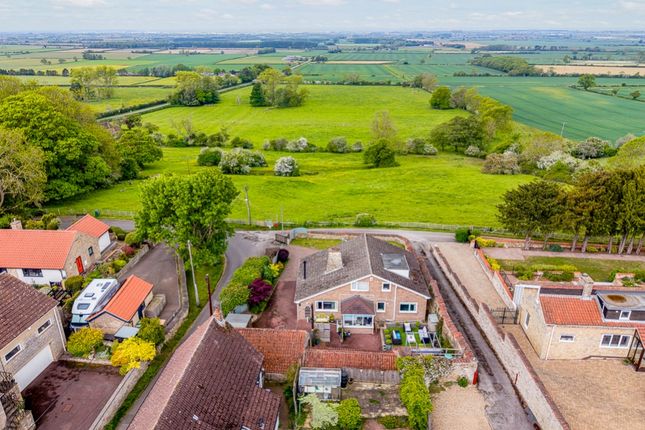 4 bed property, in Blacksmith Lane, £525,000