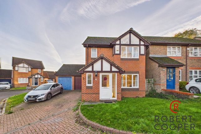 3 bed property, in Wilder Close, £600,000